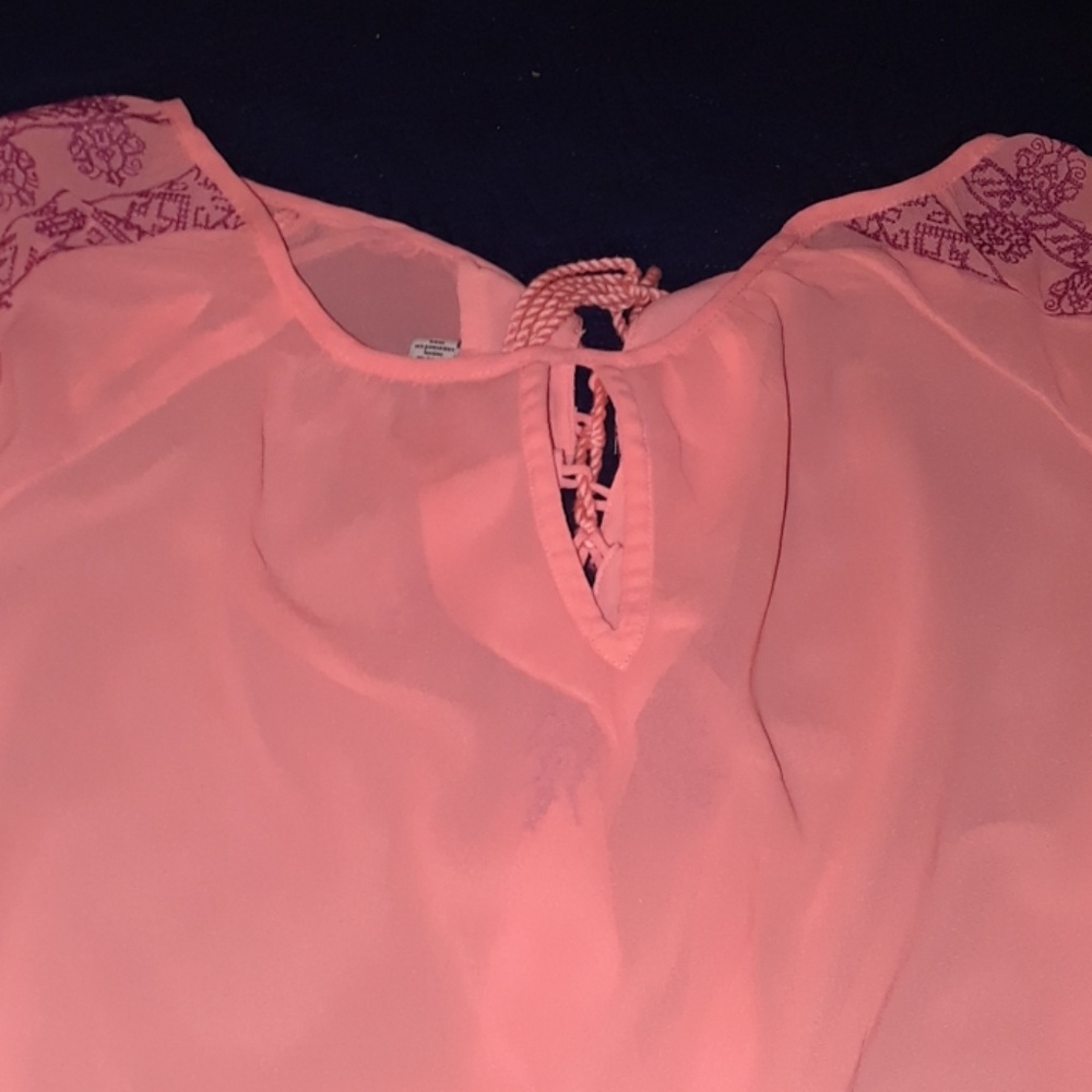 Blouse - Picture 3 of 4